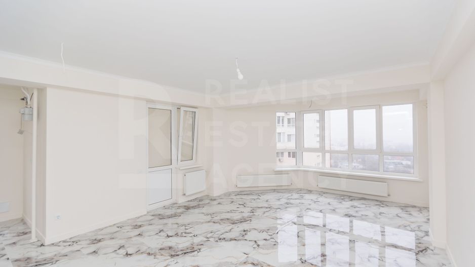 Vânzare, apartament, 4 camere, strada Nicolae Testemițanu, Centru - Poză 3