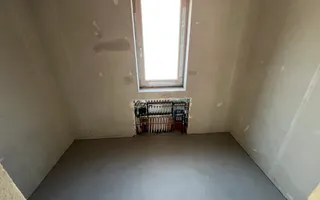 Duplex 5 camere despartit prin garaj | Giroc - Poză 14