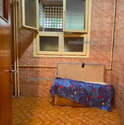 Decomandat Apartament 2 Camere Langa Metrou N Grigorescu - Poză 5