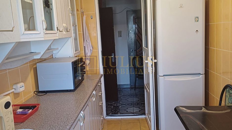 3 camere în zona Complex Studentesc - Poză 7