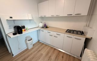 3 camere: 2 dormitoare, vis a vis de Uranus Plaza, apartament superb! - Poză 14