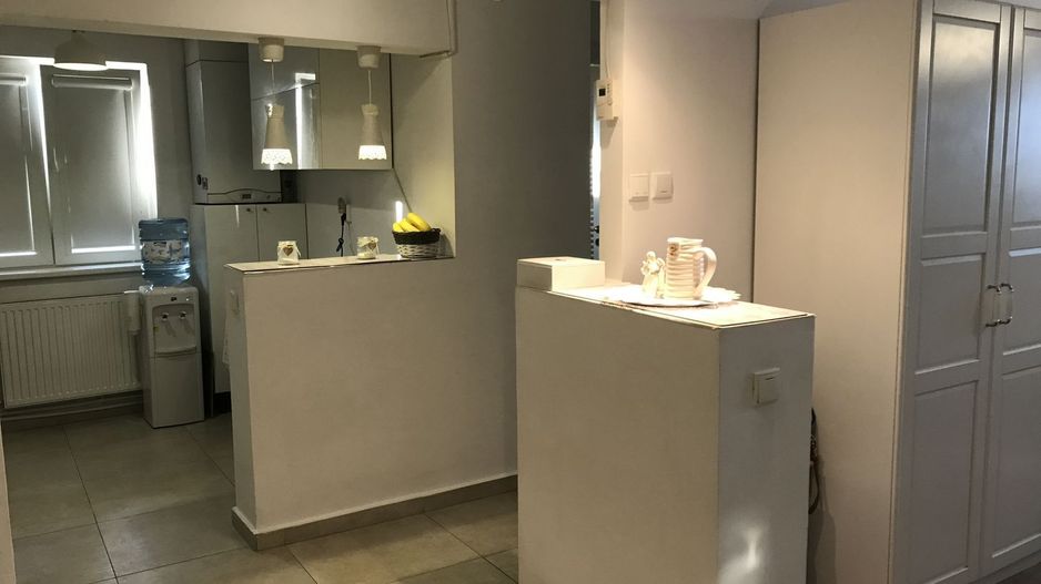 Apartament cu 3 camere în zona Est - Poză 6