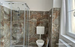 Spatiu birou, Bulevardul Revolutiei, Palatul Cenad, etaj 1 - Poză 11