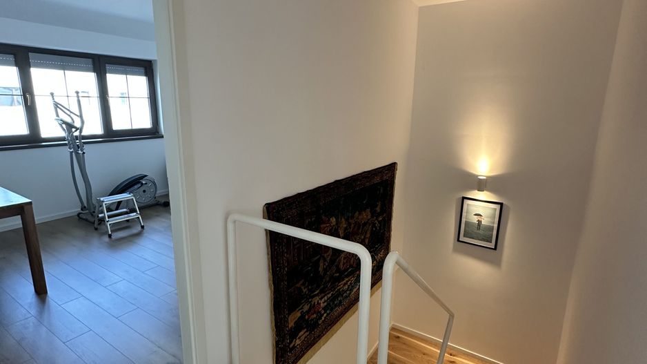 Casa deosebita intr-un cartier privat cu bariera - Poză 23