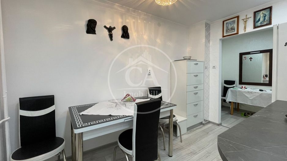 Apartament cu 2 camere de inchiriat in zona Valenta, Oradea - Poză 9