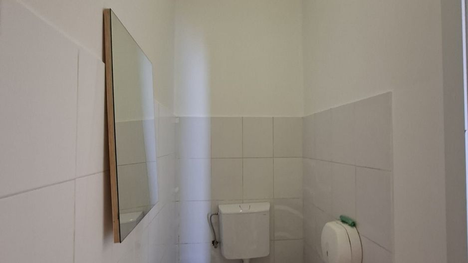 Spațiu pretabil birourii,farmacie,etc - Poză 12