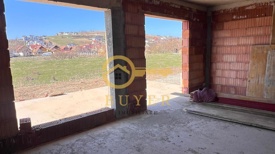 Casa de vanzare in Sura Mare- teren liber 262mp- la ALB - Poză 2