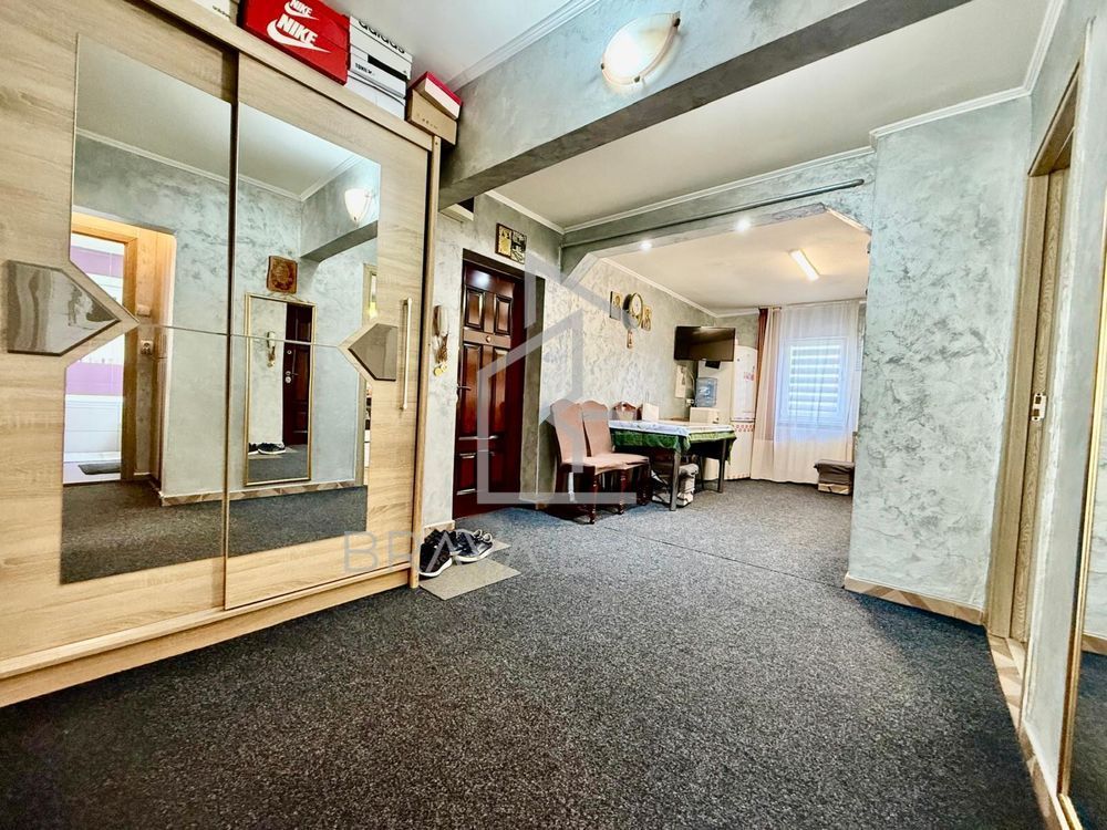 Apartament 3 camere, balcon, garaj, beci,  zona Floresti - Poză 7