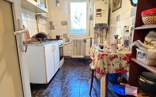 Apartament cu 2 camere / 50 mp/ zona Podu Ros - Poză 6