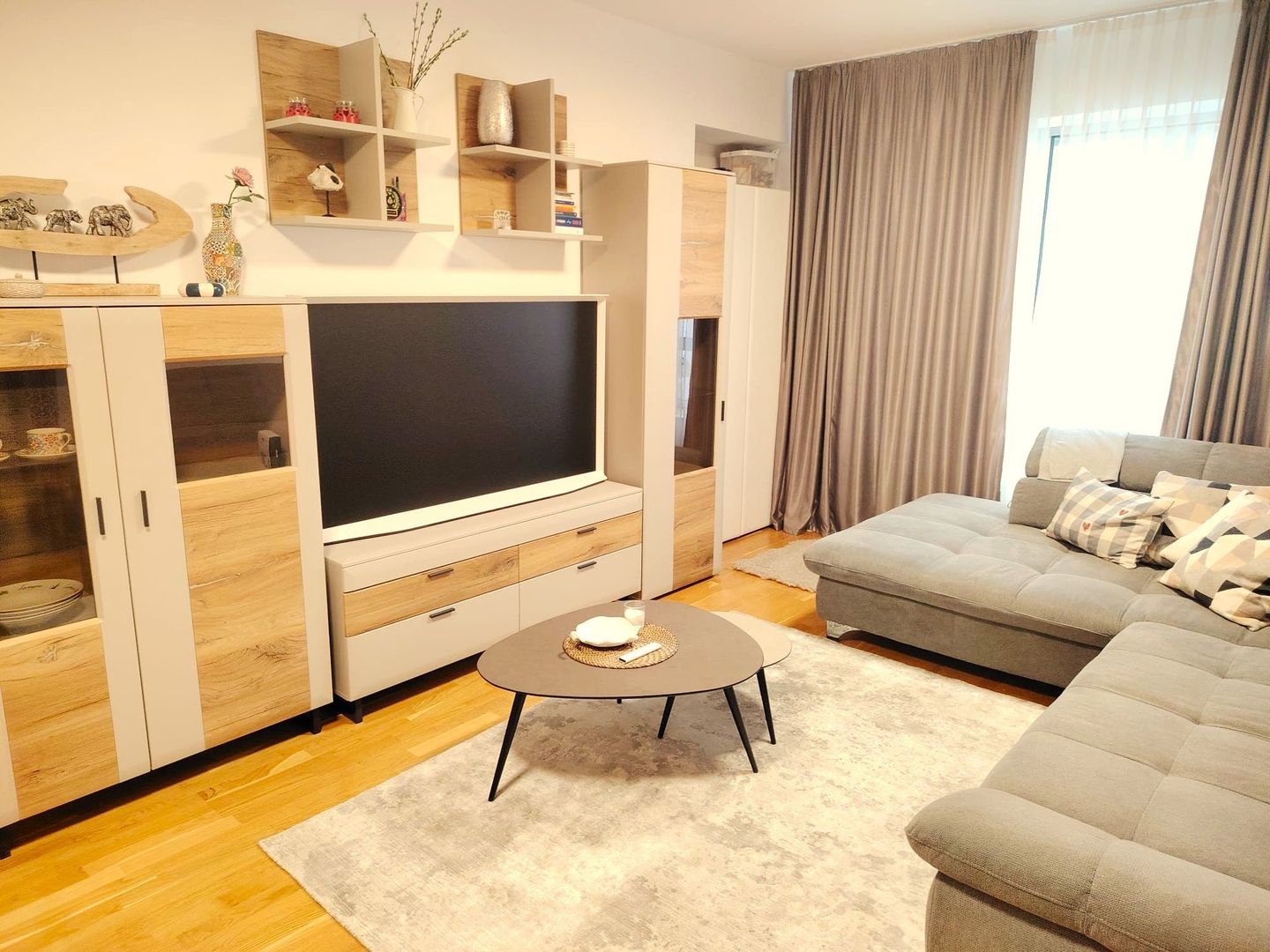 Apartament modern 3 camere Luxuria Residence I Loc de parcare inclus - Poză 9