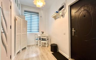 Studio renovat complet 36mp la 3 minute Metrou Muncii - Poză 4