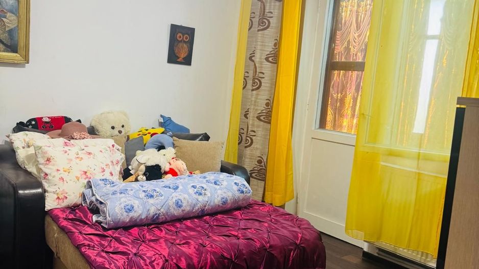 Apartament 3 camere renovat la 30 de Km de Oradea - Poză 8