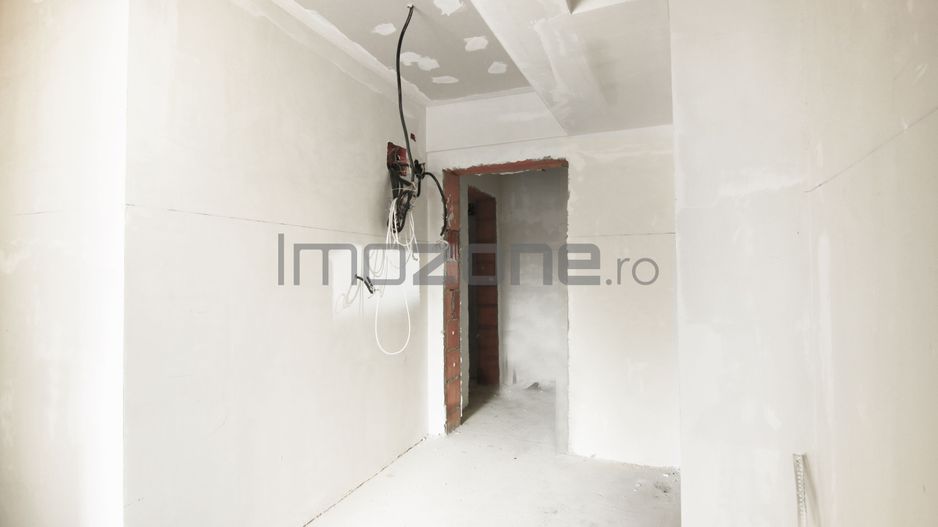 The Building 67 - Liniei 20 - Poză 9