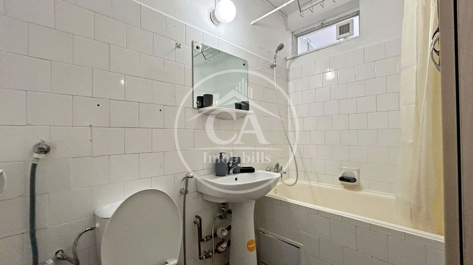 Apartament cu 3 camere de inchiriat in zona centrala, Oradea - Poză 11