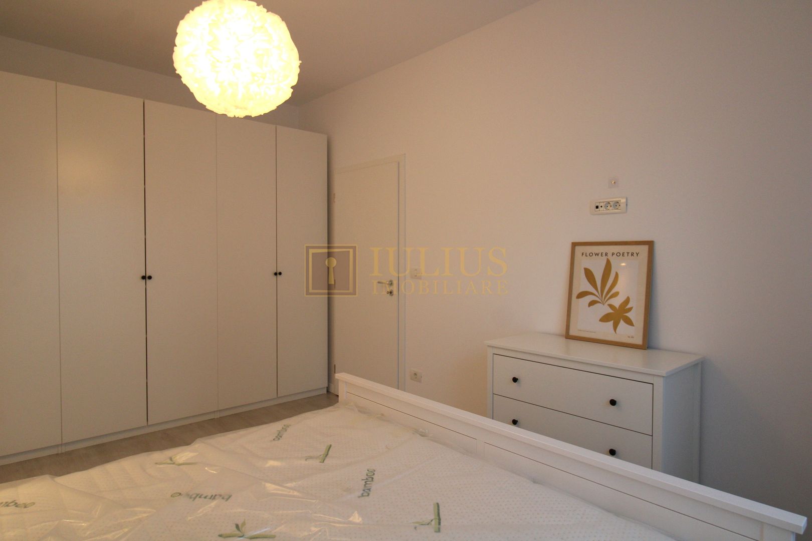 2 camere + curte + parcare, centrala proprie, Lipovei - Poză 20