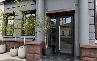 Chirie, spațiu comercial, 55 mp, str. București, Centru - Poză 1