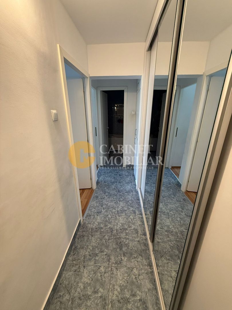 3 Camere Decomandat - Etaj 2  - Zona Galata/ Biserica Galbena - Poză 6