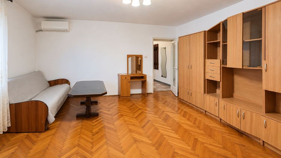Bălcescu – Victor Babeș | 2 camere | Centrală proprie | Climă | Etaj 3 - Poză 6
