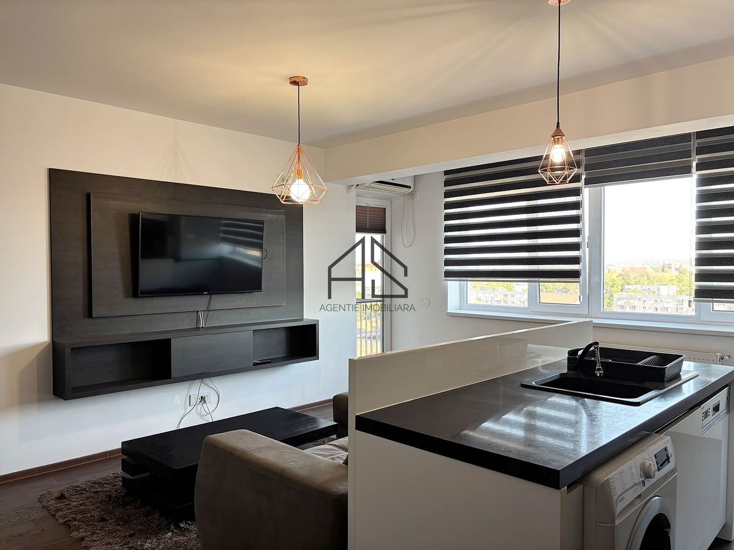 De închiriat | 3 camere | Parcare subterană | Gaz | Disponibil imediat - Poză 1