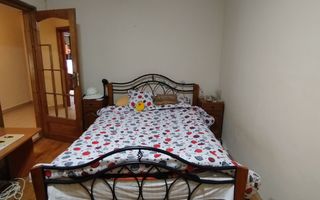 BRASADAS vinde ap 3 cam Carpați 2 etaj 1/4. - Poză 8