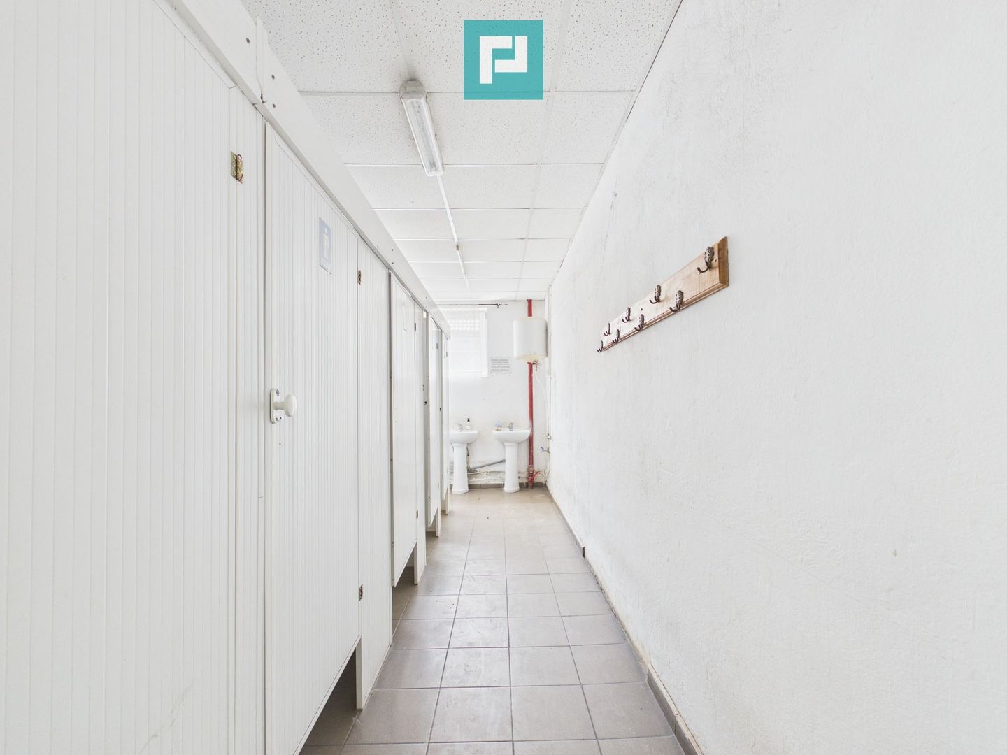 Hală cu suprafața de 675 mp în Arad - Poză 8