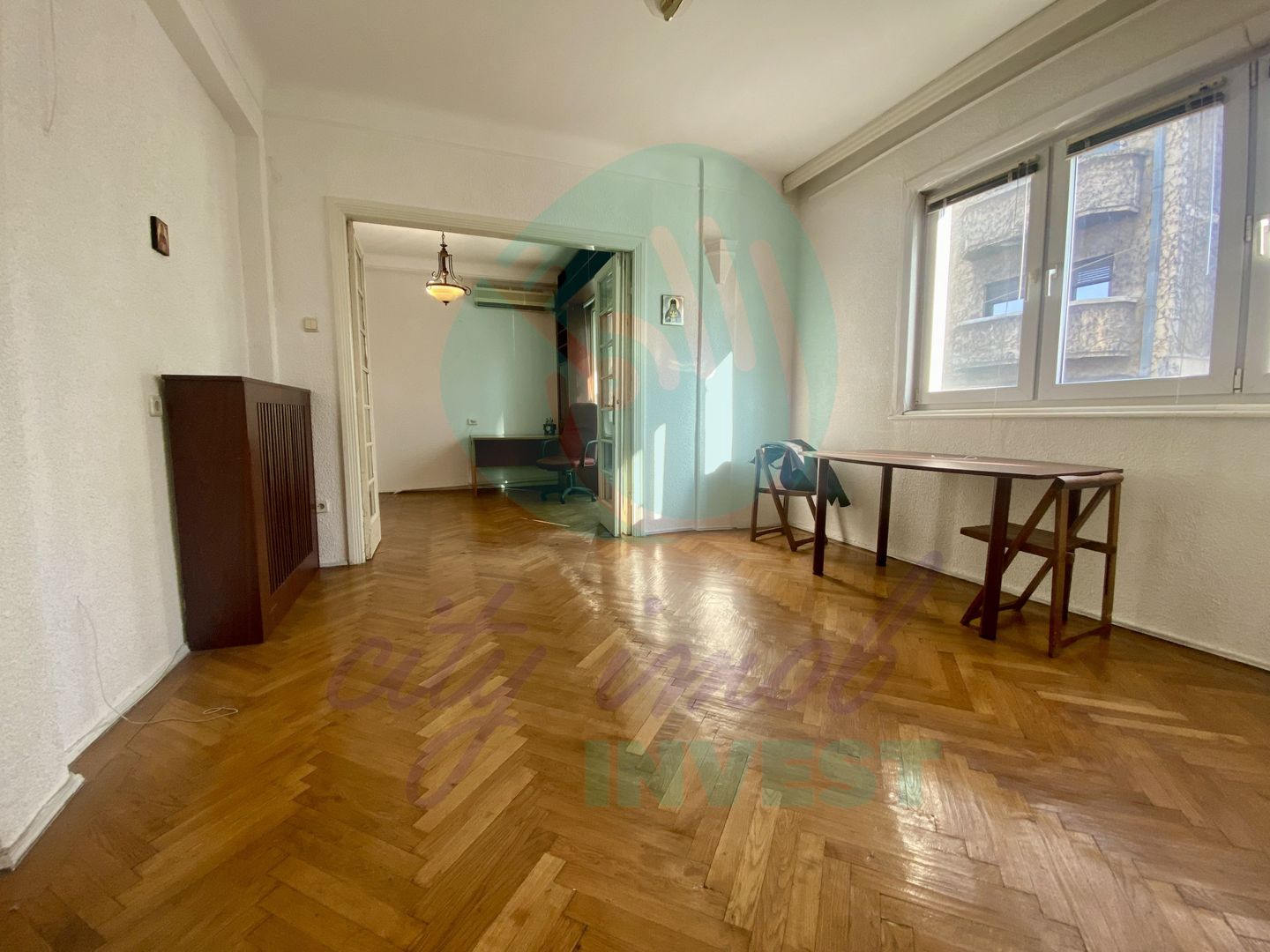 Apartament interbelic cu farmec aparte, la Piața Iancului - Poză 1