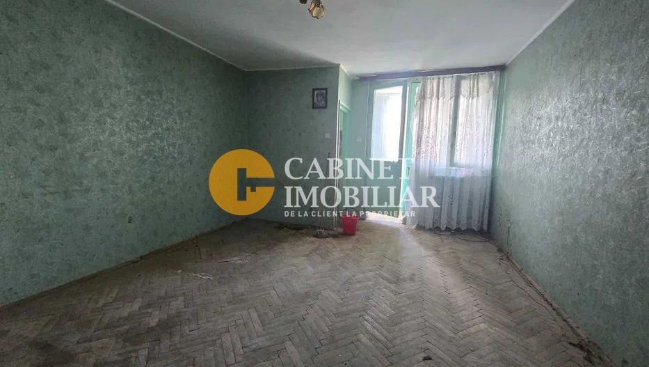 1 camera, et 6/9, Tatarasi- Flora, liber! - Poză 3