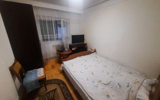 Apartament 3 camere decomanadat, etaj 2/4, zona Cug, 128.000 Euro - Poză 2