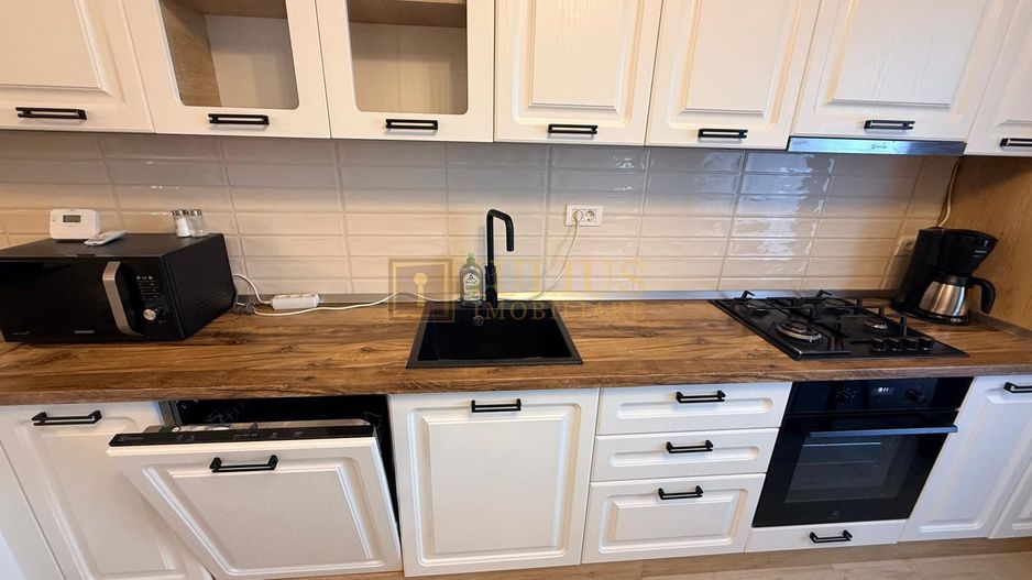 2 camere| Dumbravita| apartament mobilat lux| loc de parcare| lift| - Poză 6