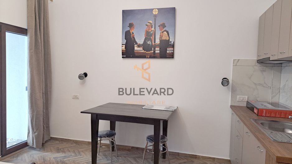 Garsoniera de inchiriata in zona Metro! - Poză 4