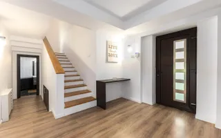Proprietate premium pe Lacul Snagov – Vila individuala cu piscina - Poză 14