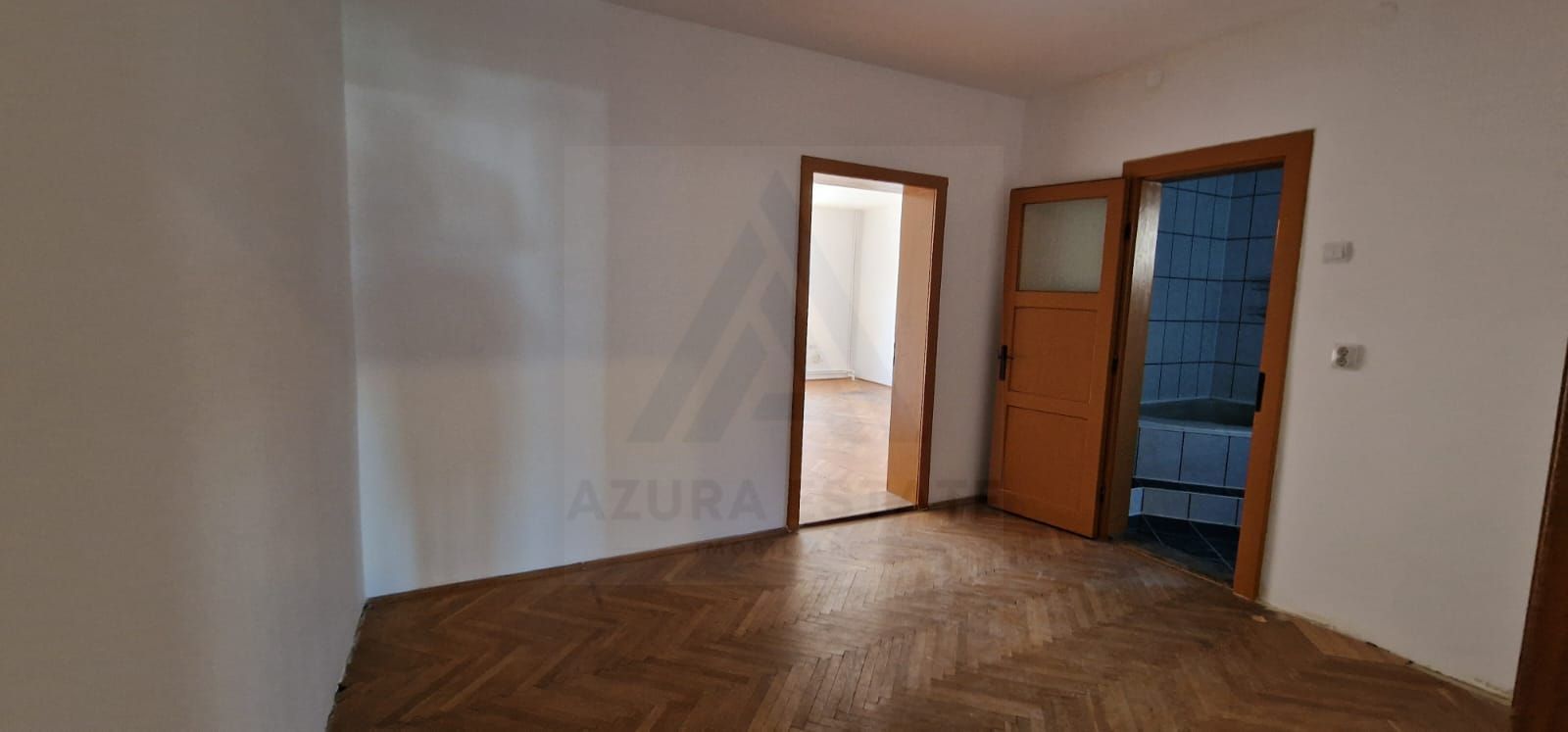 Casa P+1+M cu 5 camere teren 486 mp garaj si filigorie in Trei Stejari - Poză 8