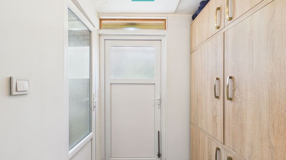 Apartament cu o camera, zona Parneava - Poză 7