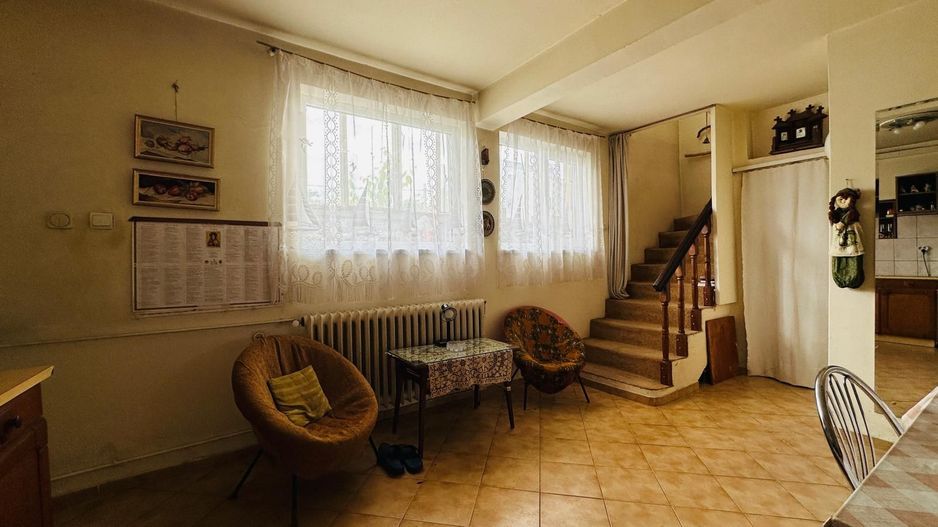 Vanzare casa 4 camere in zona Piata Progresul Sos. Giurgiului - Poză 1