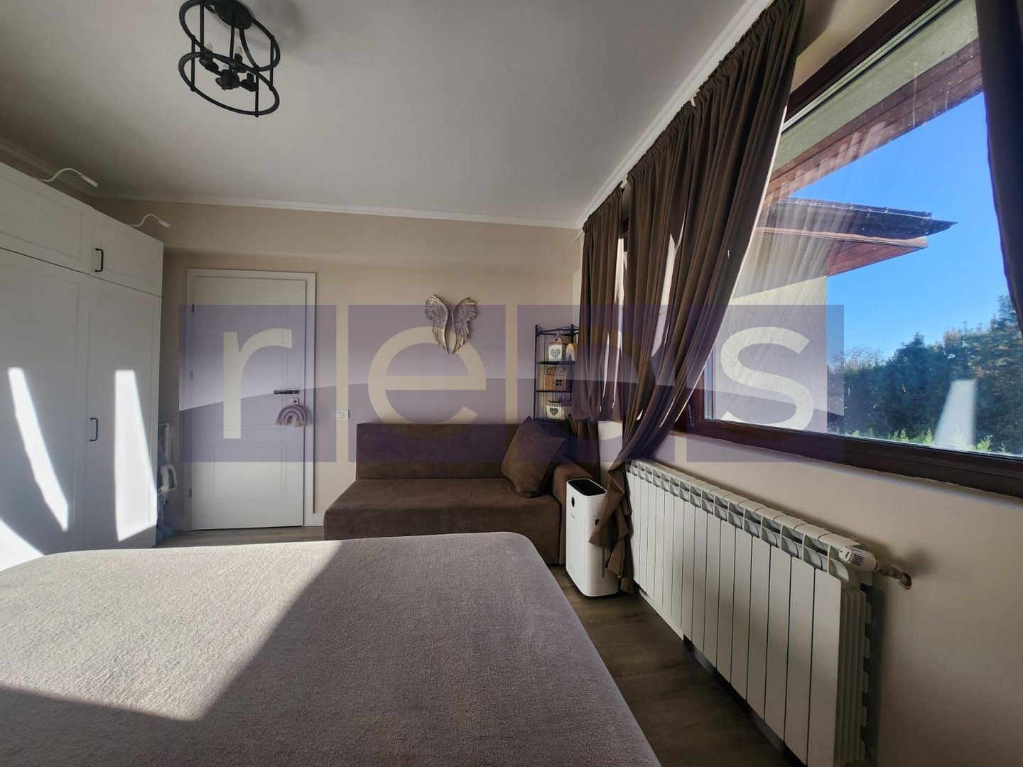 VANZARE CASA P+1+POD | MOGOSOAIA | ZONA LINISTITA | CURTE PROPRIE | - Poză 9