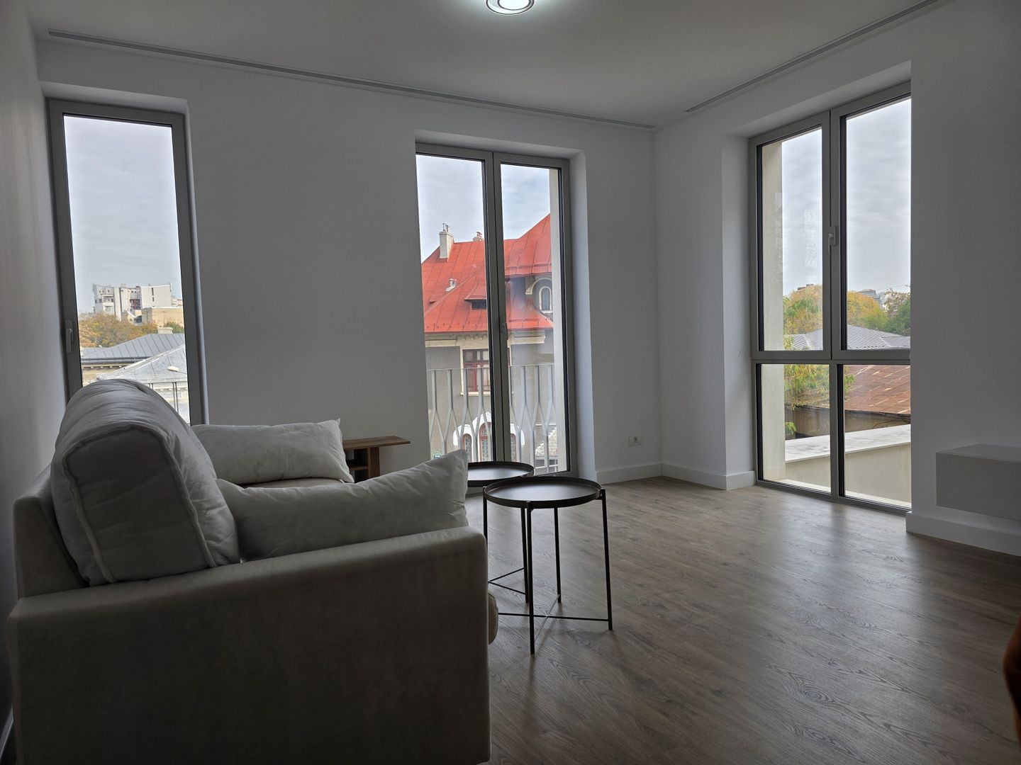 Apartament 3 camere de inchiriat nou în zona Armenească - Universitate - Poză 27