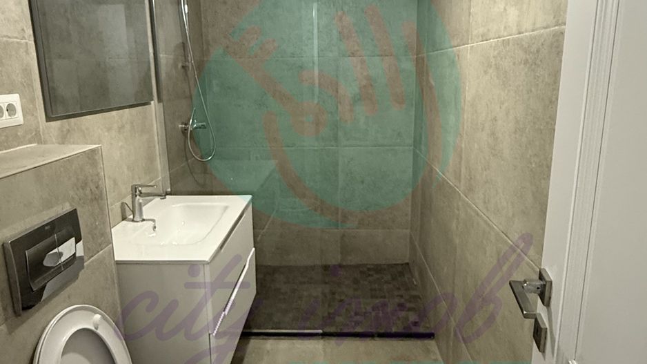 3 camere - ideale pentru activitati sau investitie - Poză 10