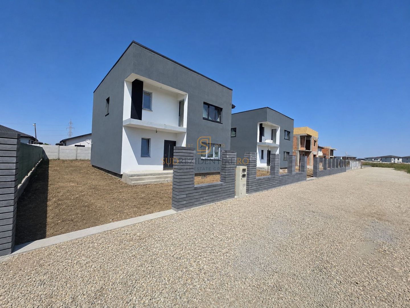 Vila individuala cu 5 camere, finisata premium, teren 420 mp, Vidra - Poză 2
