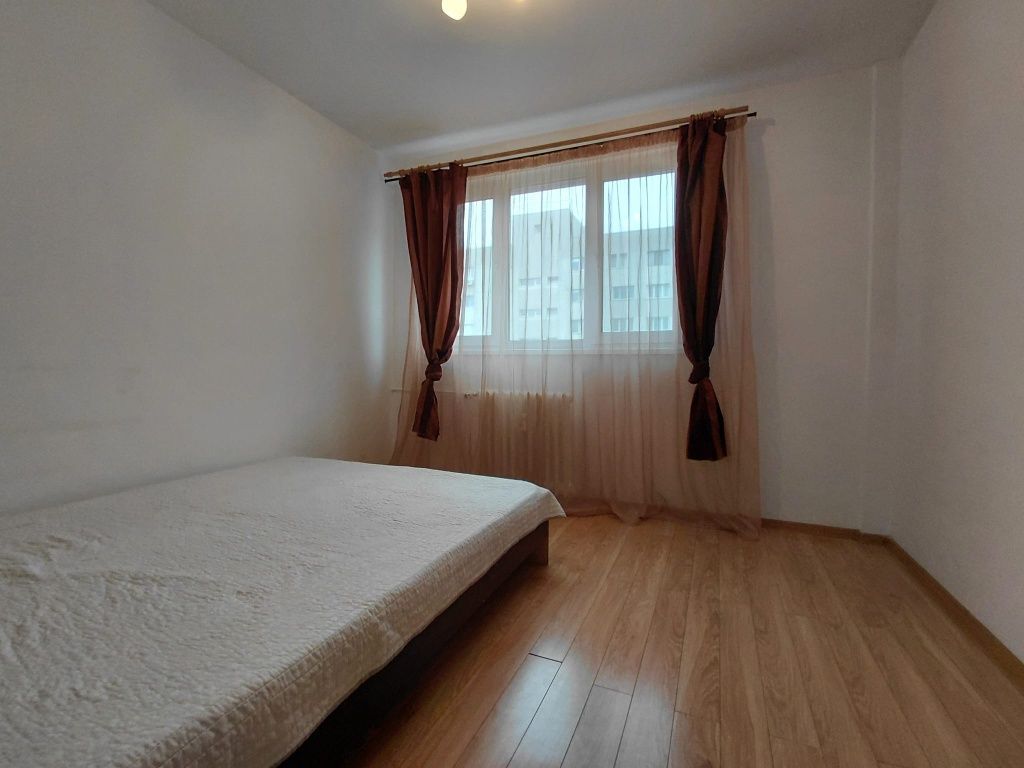 Apartament 3 camere, 2 min metrou, bloc reabilitat, mobilat și utilat complet - Poză 4