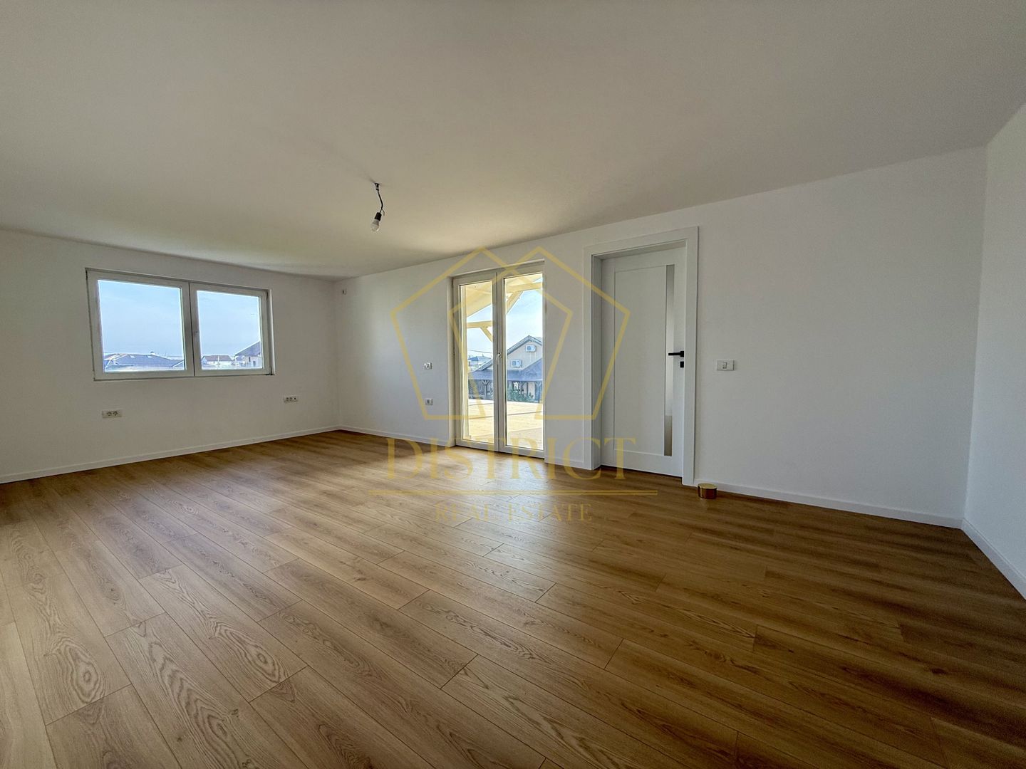 Vila cu 6 camere eficienta energetic 265 mp utili | Sacalaz | E-V - Poză 14