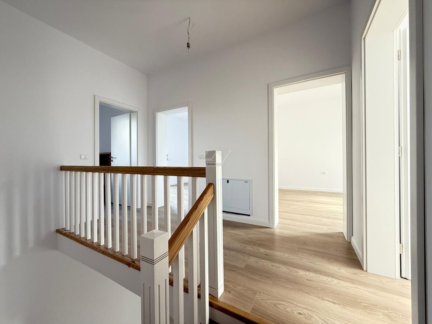 Locatie excelenta - langa Musicescu. 3 dormitoare. 2 locuri parcare. - Poză 12