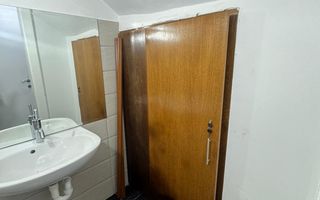 De inchiriat vila cu priveliste spectaculoasa - ideal spatiu comercial - Poză 21