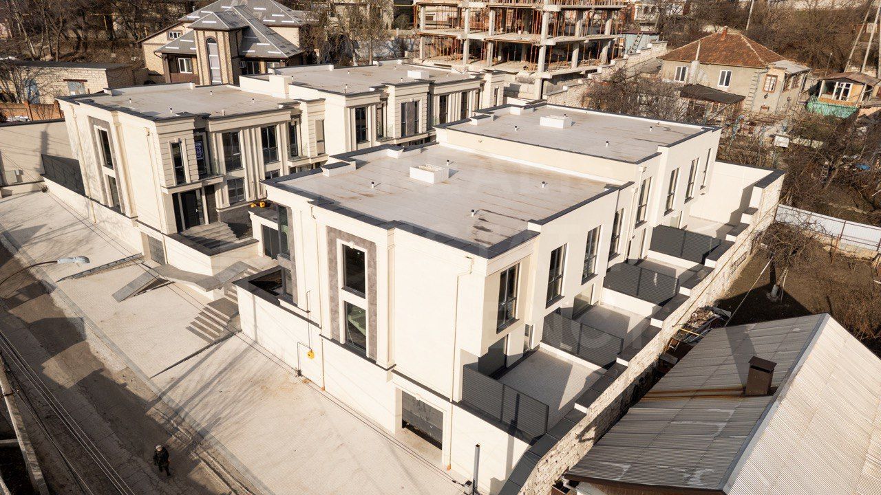 Vânzare, townhouse, 2 nivele, 3 camere, strada Maciesilor, Telecentru - Poză 7