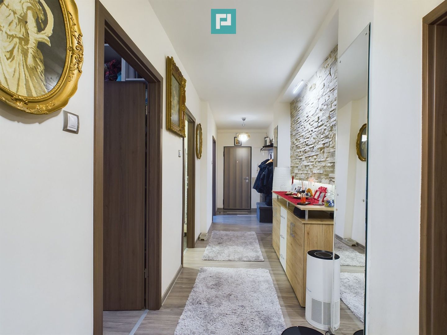 Apartament cu 5 camere in zona UMT 105mp - Poză 21