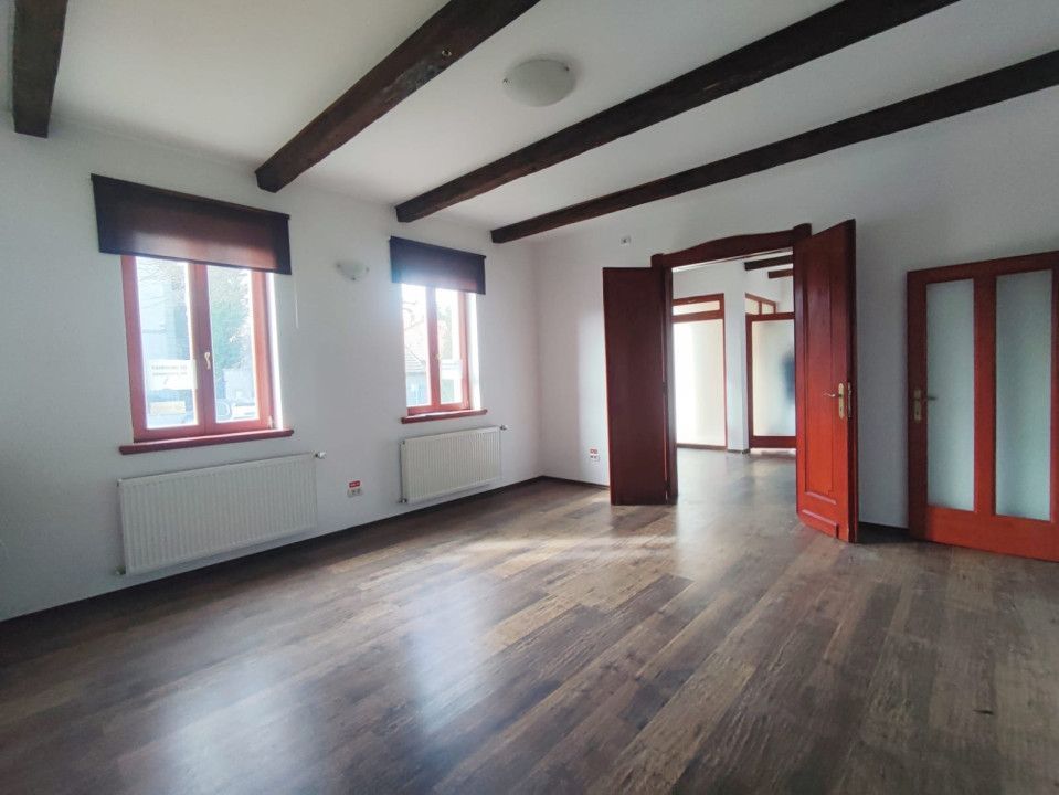 Casa nemobilata, potrivita pentru birouri sau locuit, Subcetate - Poză 1