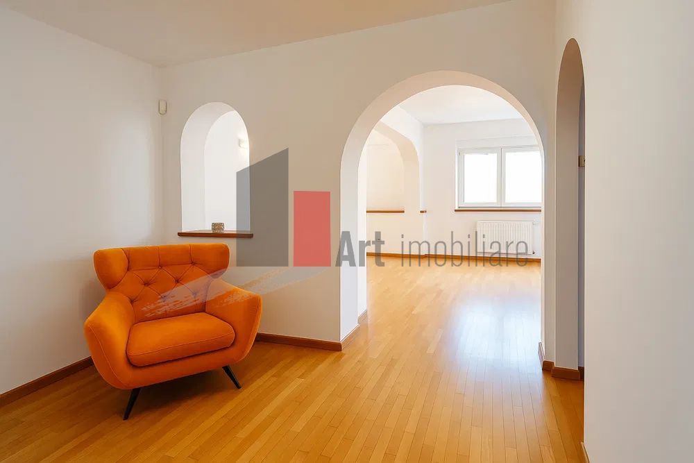 Spatiu Luminos in Charles de Gaulle-125 mp - Poză 2