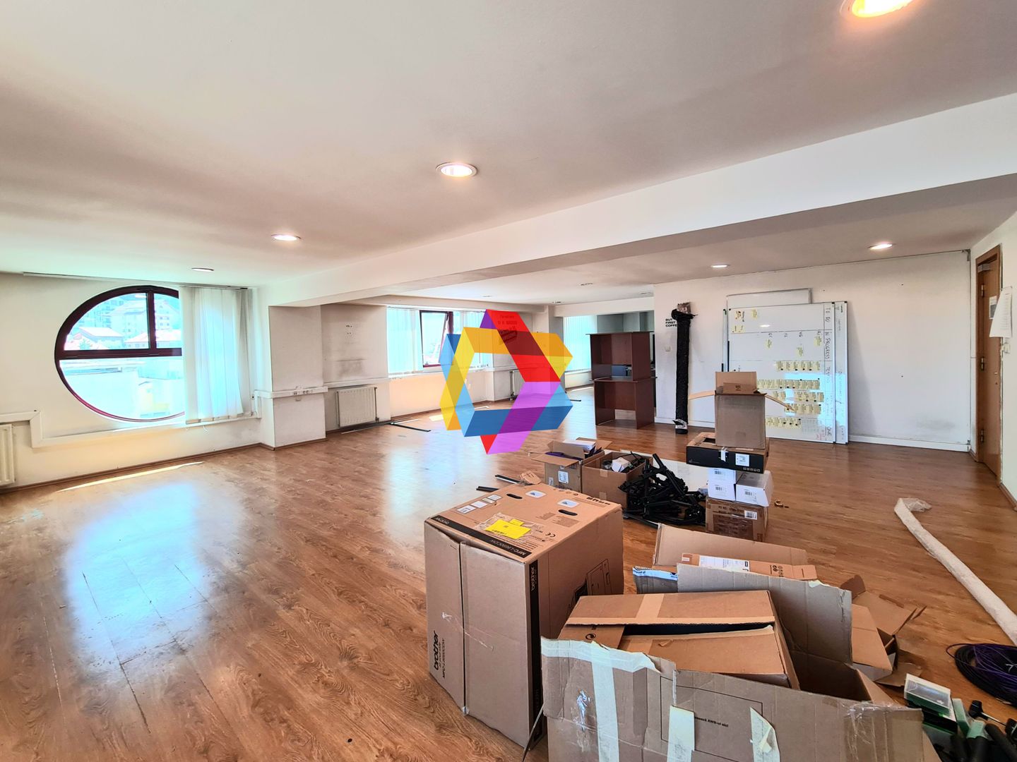 Spatiu birouri de închiriat Brasov - 90 mp # plus-imo.ro - Poză 1