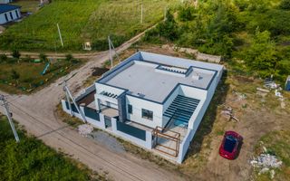 Vânzare, Casă Hi-Tech, 4 camere, str. Ion Suruceanu, Ialoveni - Poză 2