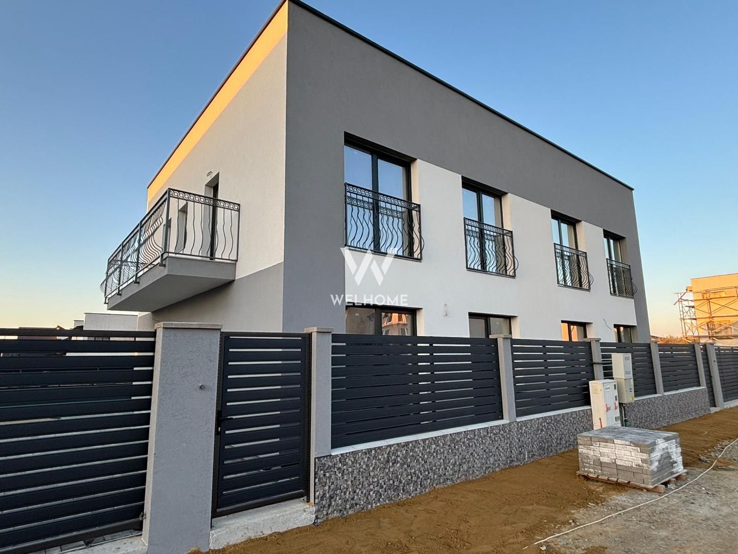 Casa nouă cu 4 camere și curte generoasă – Șelimbăr Triajului - Poză 33