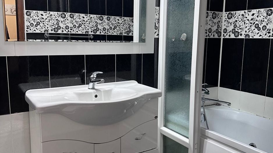 2 Decomandate zona Garii - Poză 4